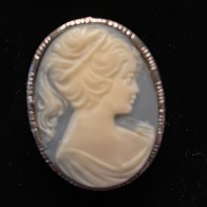 Blue Cameo Brooch Victorian 1920